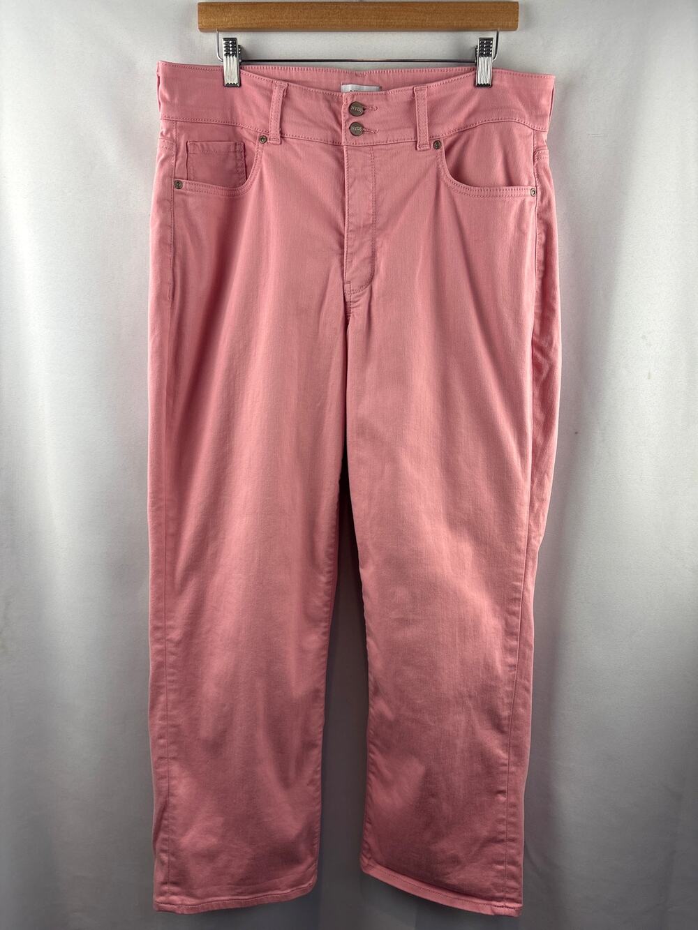 Women’s NYDJ Size 14W Bubblegum Pink Straight Leg Pants